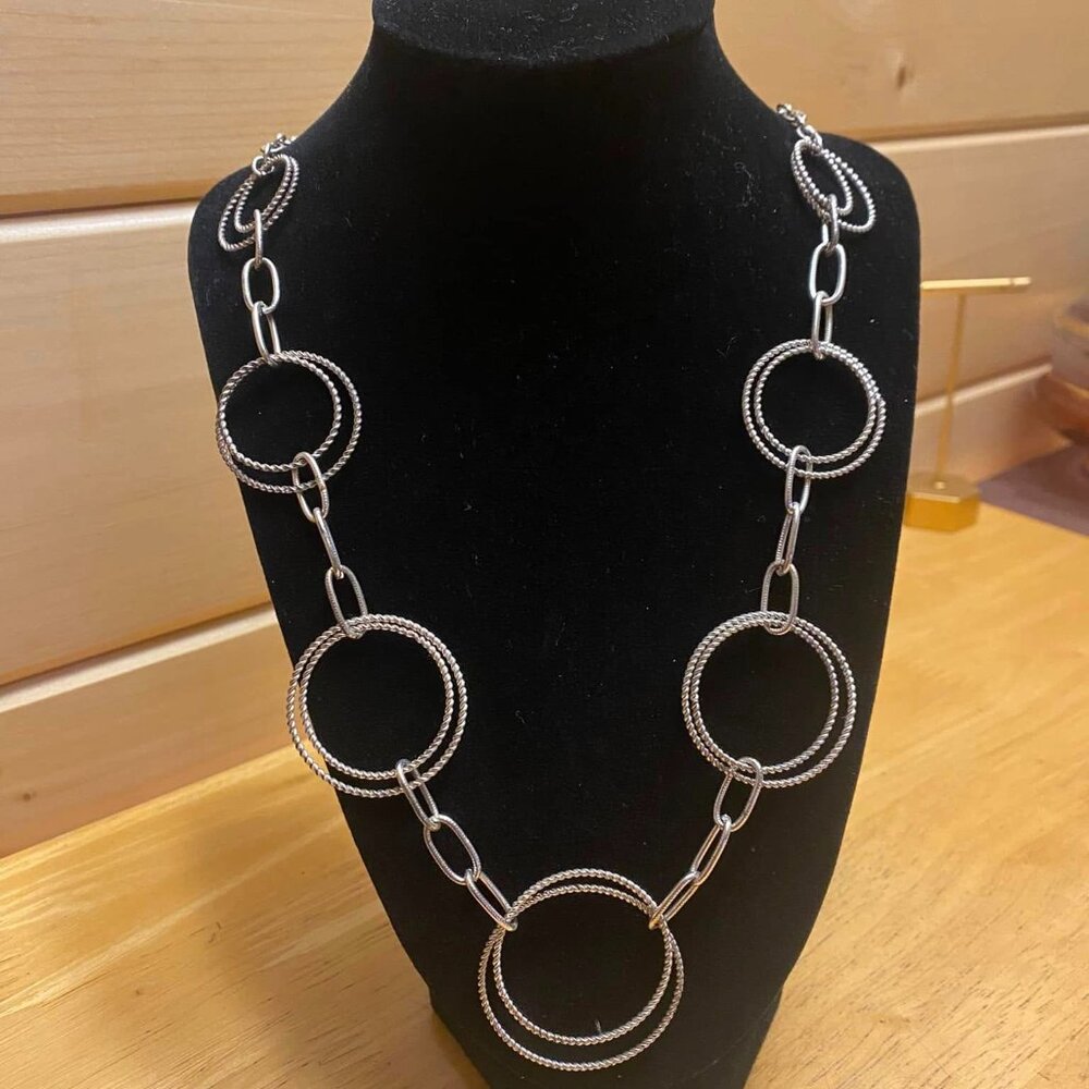 Silvertone Circle Necklace 32 inches 5/$25